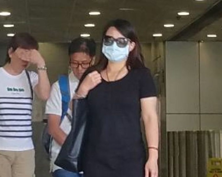 張佩雯。