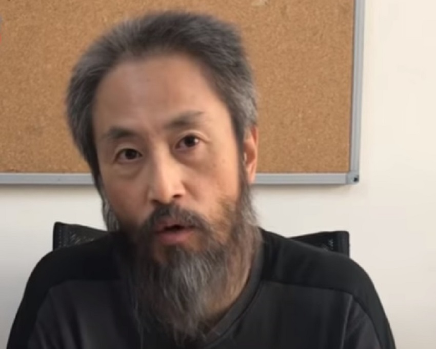 日本记者安田纯平。资网上图片
