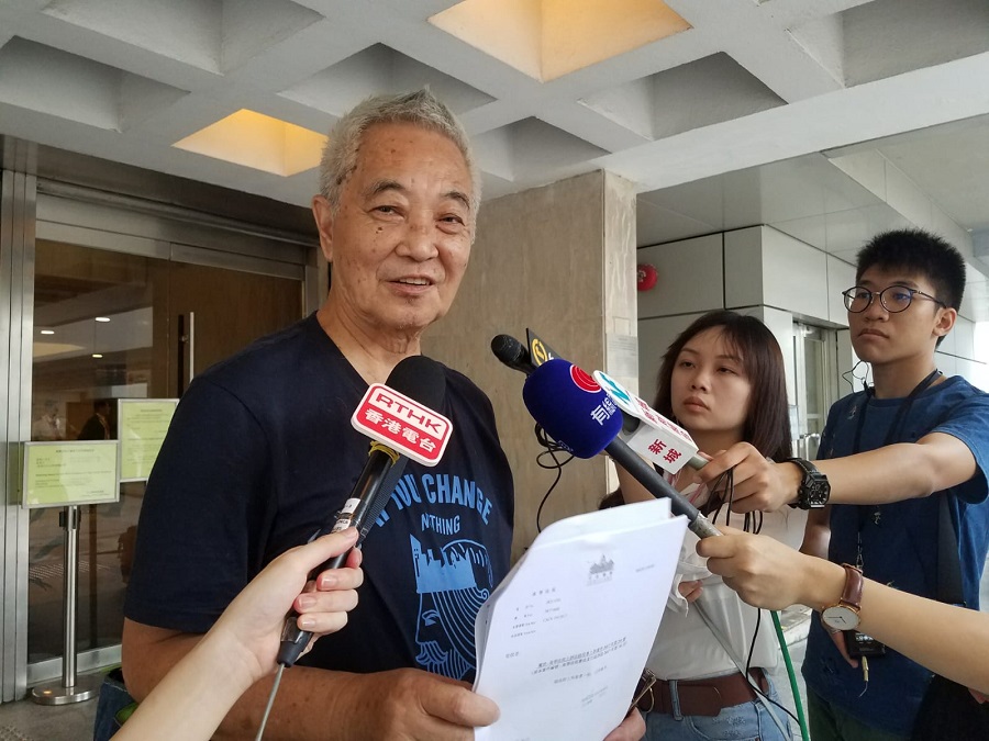 郭卓堅一方申請補充兩項資料,包括公屋輪候時間以及每年為興建丁屋而預留的土地的報告。資料圖片