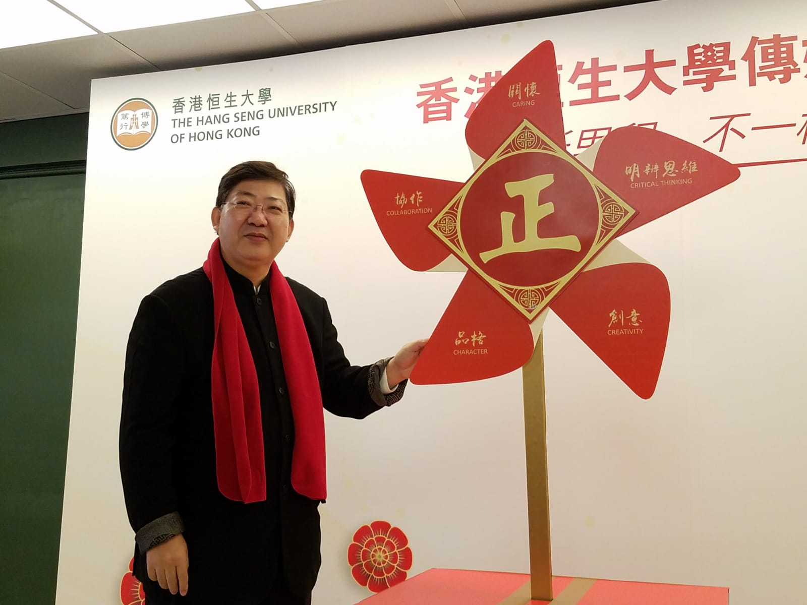 何順文指,下學年開設多個新課程。