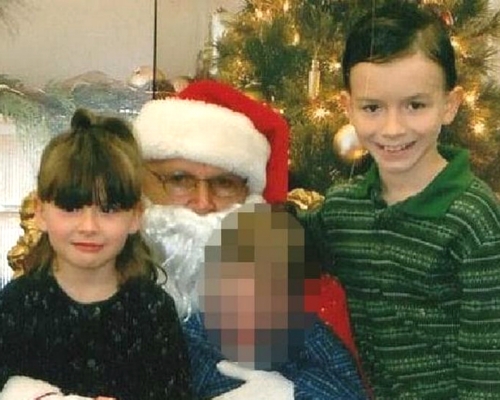 美5名家人虐死14歲女童 困狗籠太久餓死全身扭曲