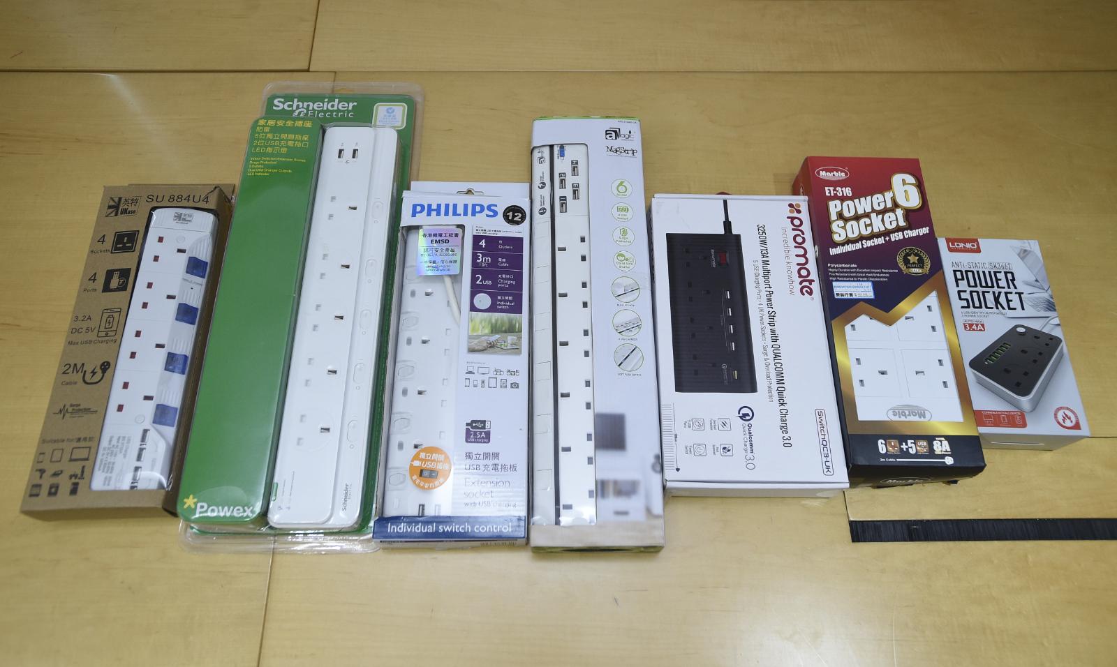 七款USB充電拖板絕緣距離不足,增加觸電風險。