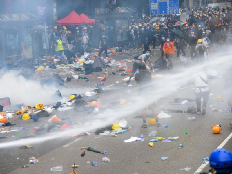 反修訂《逃犯條例》示威者與警方爆發大型衝突。資料圖片