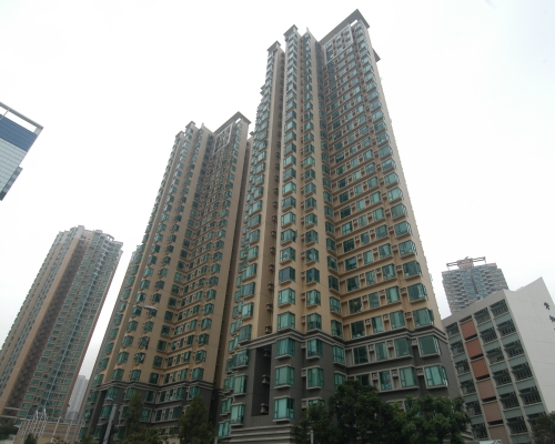 嘉悅半島獲首置客590萬購