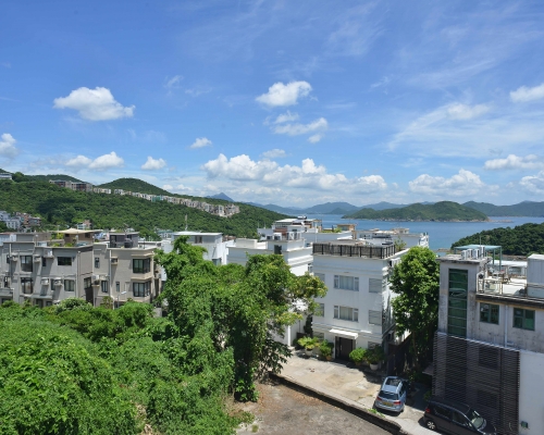 西貢茅?#26410;?#21934;號屋1410萬蝕讓沽