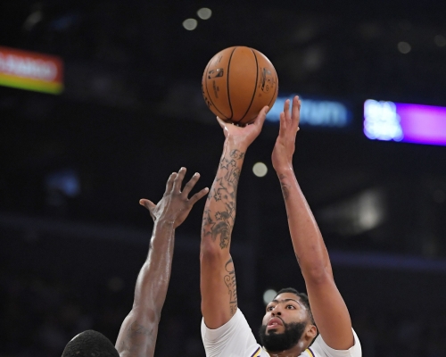 【NBA】一眉極速復出 助湖人挫勇士