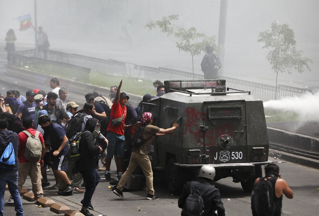 智利反政府騷亂持續。AP圖片