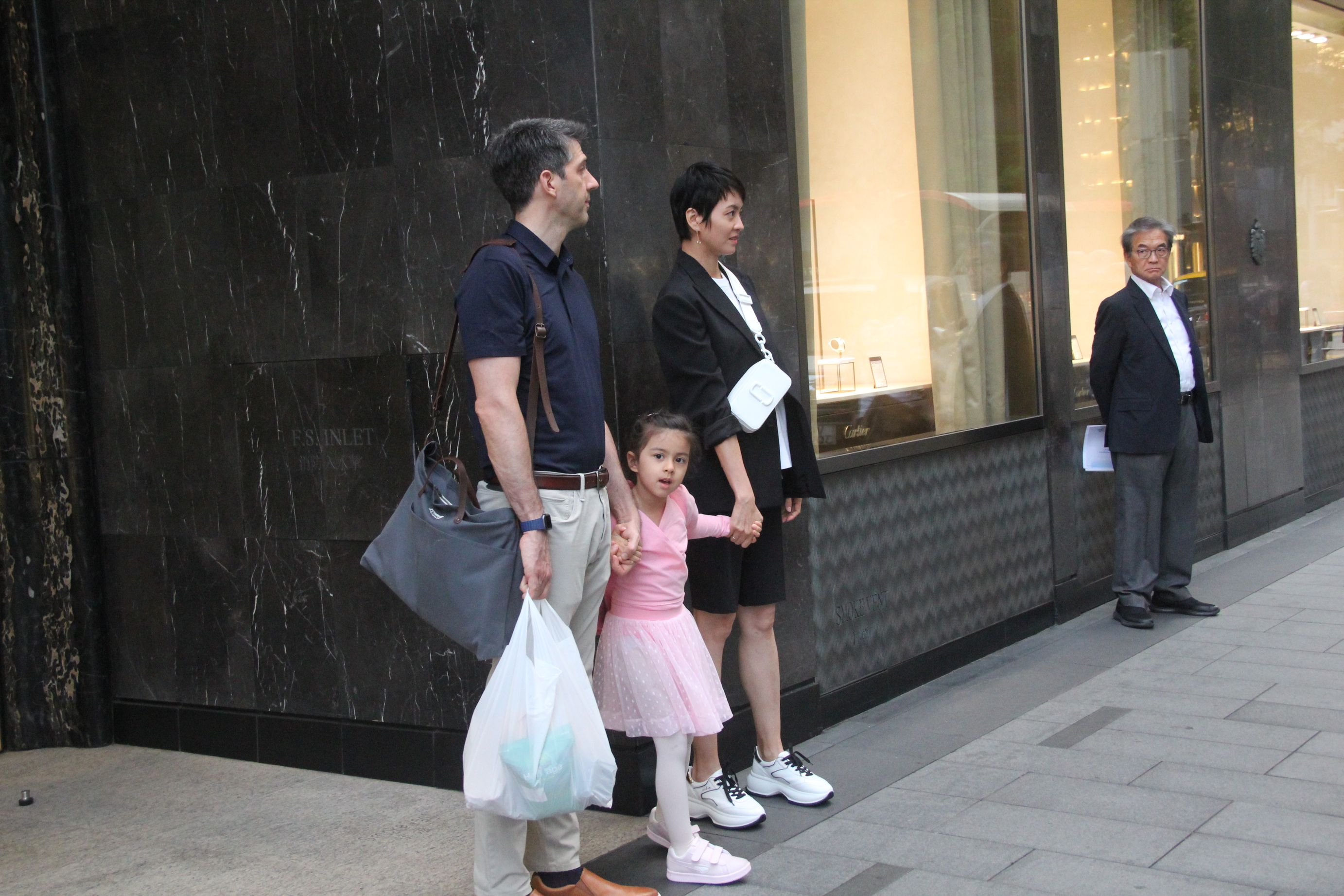 Mix得好靚嘅4歲半Sofia睫毛好長、雙眼勁靚,加埋身形似足父母,絕對係星二代潛力股。