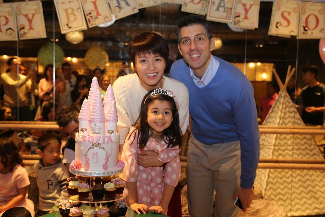 43歲的梁詠琪一直恨幫Sofia添多個細佬或妹。