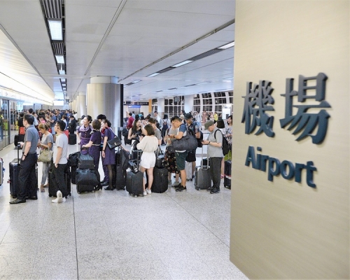 機鐵今晚10時起 只停香港站至機場站