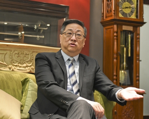 【專訪】盧偉聰：香港無警察不堪設想 堅拒設獨立調查委員會