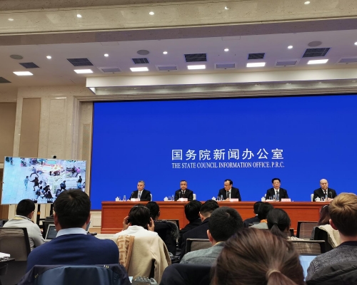 教培中心學員已全結業 新疆主席:將對農牧民及初高中未就業畢業生培訓