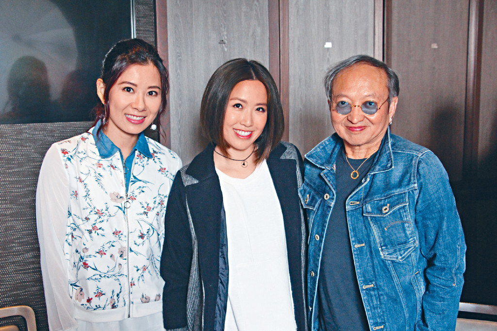 ■Robynn(左)和Kendy才華洋溢,自彈自唱又作歌,且清新唱功深得大家喜愛。 ■Robynn(左)和Kendy才華洋溢,自彈自唱又作歌,且清新唱功深得大家喜愛。