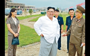 轟國際扼殺北韓發展 金正恩視察旅遊區