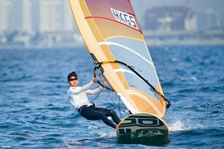 陈晞文于滑浪风帆RS:X女子组提前为港队锁定银牌。