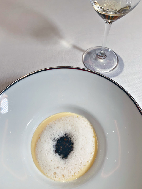 ■Mashed potatoes with caviar ■Mashed potatoes with caviar