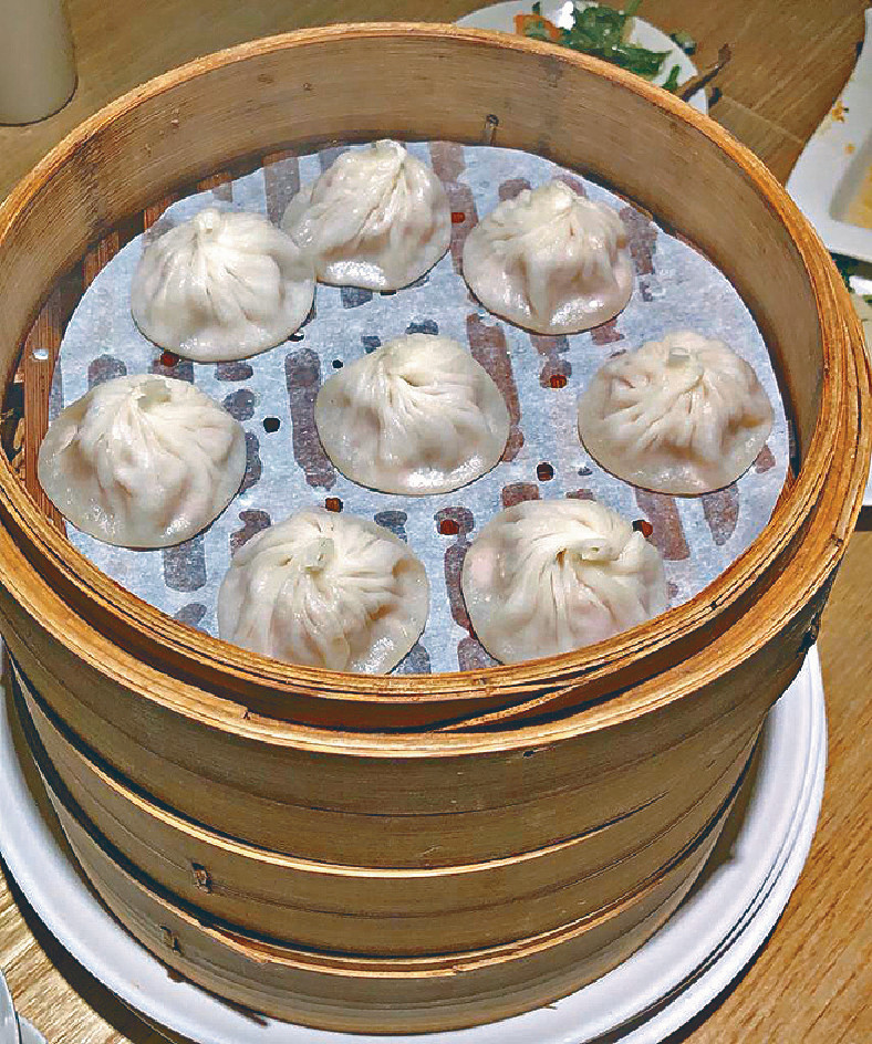 小籠湯包 小籠湯包