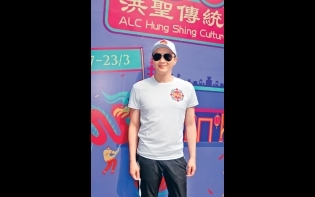 同靚靚做內地真人騷如做義工 張智霖自爆老婆袋晒啲錢