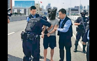 髮型屋劏肚謀殺案 潛內地疑兇送港