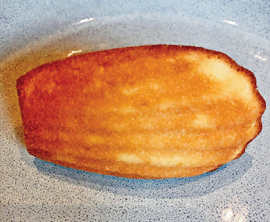 新鮮出爐的法國Madeleine甜餅p/　　