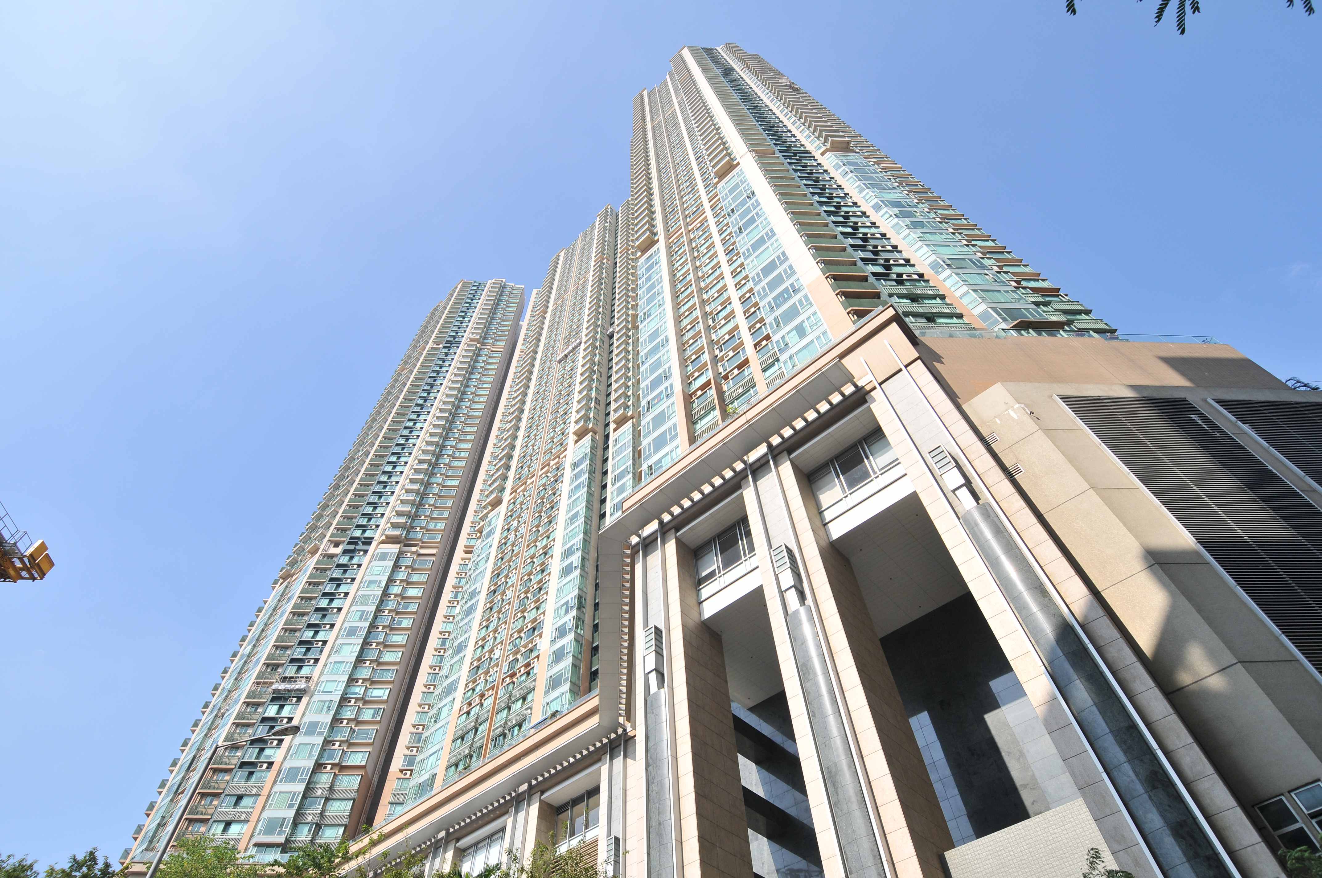 港景峰相連戶減500萬 5000萬易手