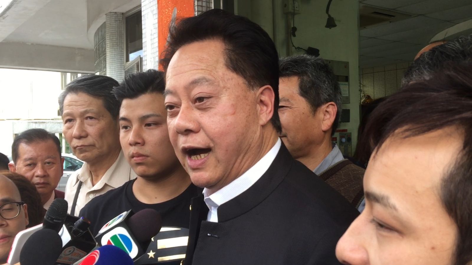 侯志强:一视同仁 - 星岛头条网