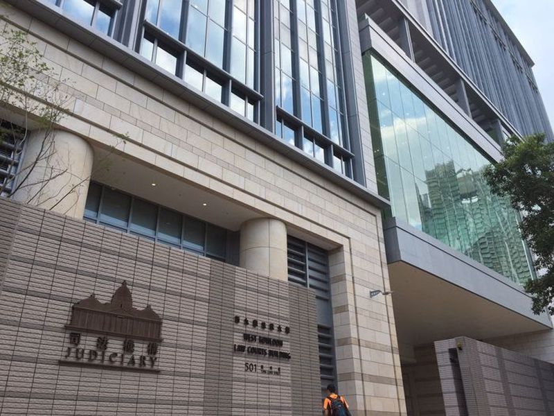 新移民夫婦連摑17巴鐵通虐打兩女 押下月杪判刑