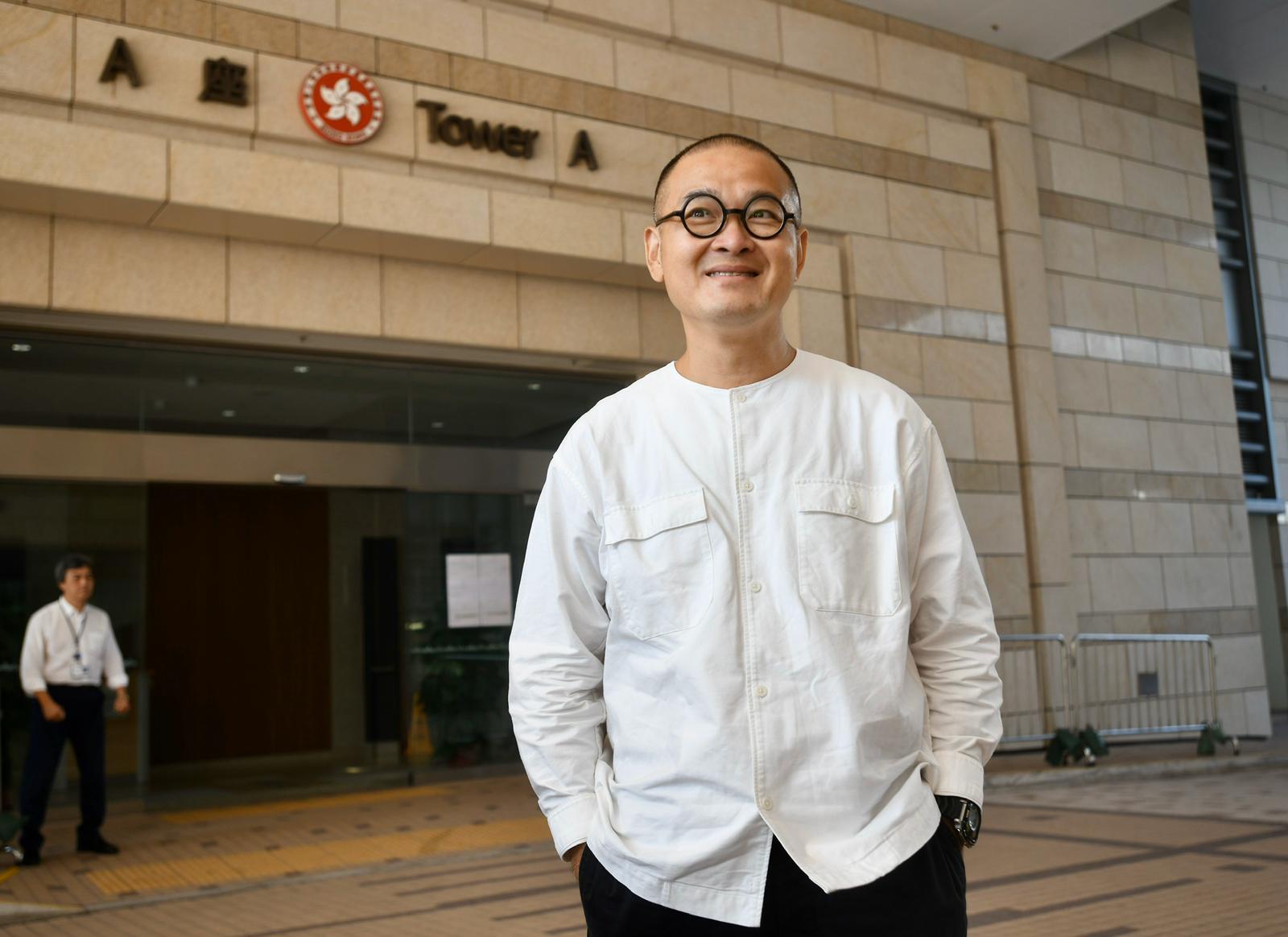 邵家臻今日刑滿出獄。