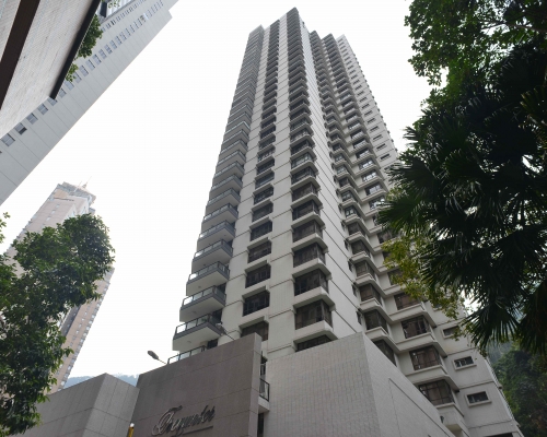 永隆銀行伍氏家族成員 6000萬沽地利根德閣