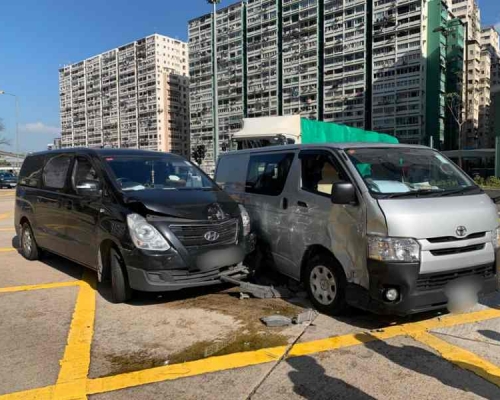 兩客貨Van佐敦道相撞1司機受傷