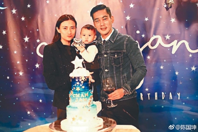■兩夫妻同兒子陳真慶祝一歲生日，她覺得兼顧到家庭同事業嘅女人好厲害。