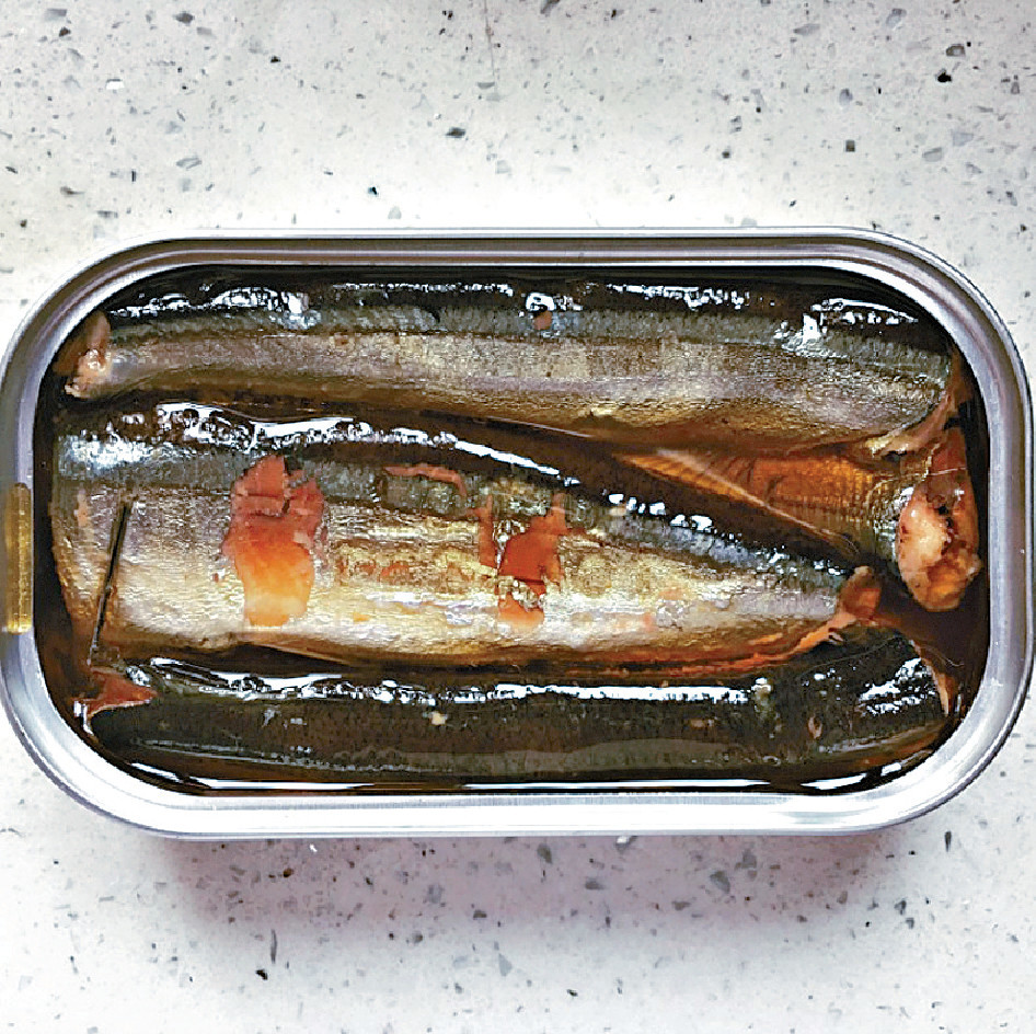 ﻿■在法國，陳年沙甸魚罐頭被視作美食。