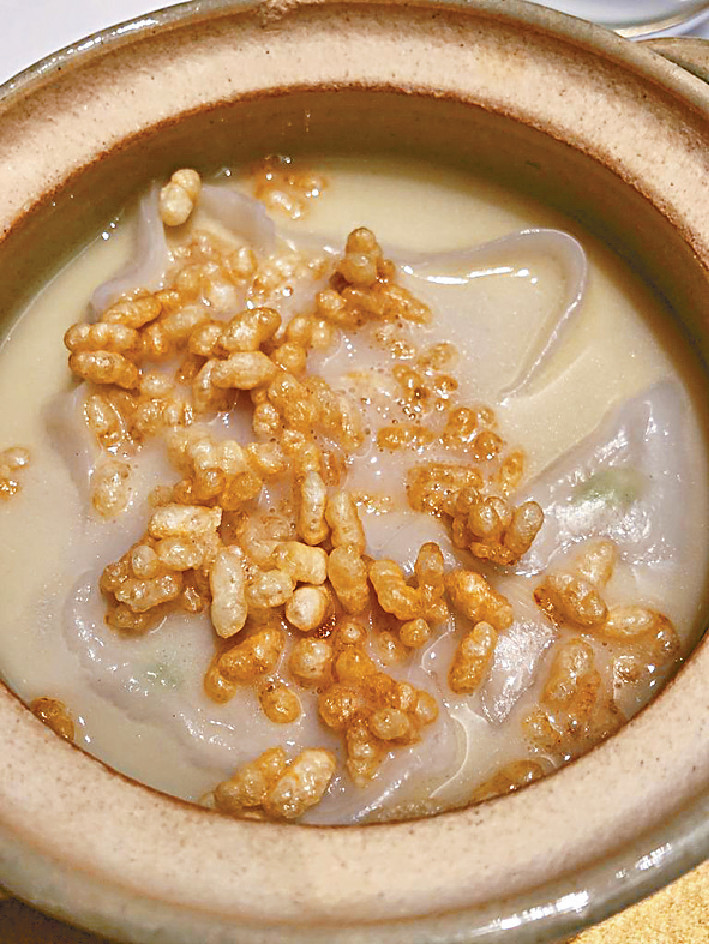 ﻿脆米魚湯黃魚餃