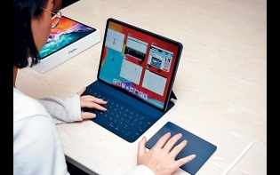 新iPad Pro 手勢操控互動