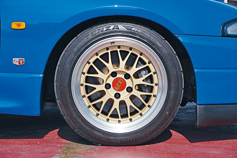 二手盤分析r33 Gt R Lm Limited 超罕藍神 頭條日報 二手盤分析r33 Gt R Lm Limited 超罕藍神 頭條日報