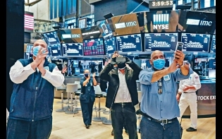 非農業職位增480萬份 就業數據理想 杜指升92點