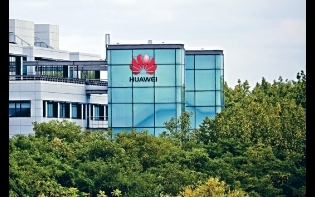 明年禁購華為5G設備 英國電訊商