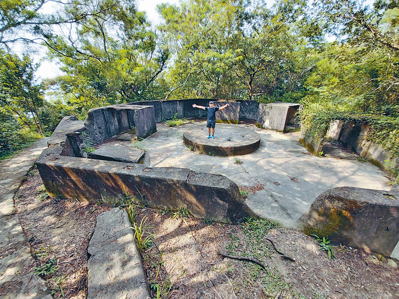 爐峰自然步道 遊山玩水