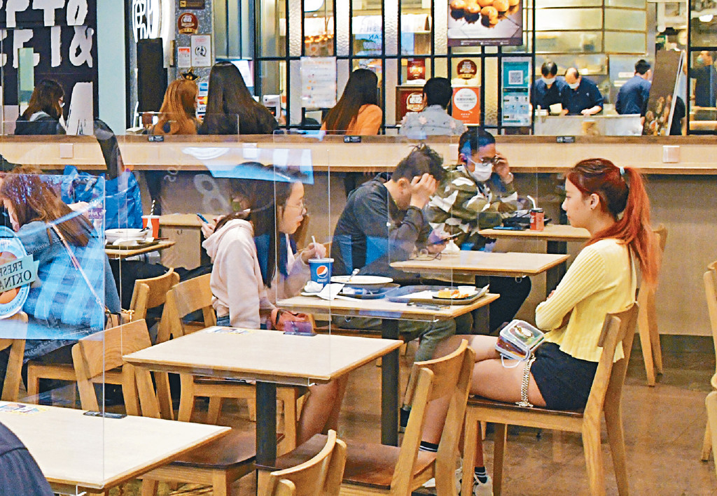 人日起 寬聚 餐館訂到爆酒店自助餐熱賣食肆戲院美容健身迎 報復式消費 頭條日報