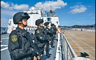 王毅:中方絕不接受無根據抹黑 美媒預料中國戰艦將超美