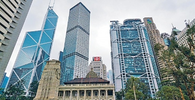 ■金融業是香港經濟命脈所在，做好自身工作最重要。