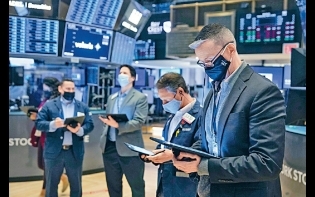 鮑威爾:明年加息機會不大 越三萬四創新高 杜指升305點