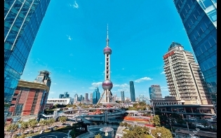 內地首季經濟增長18.3% 將加大疫情防控力 促進消費復甦
