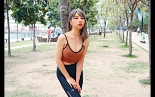 遇狂徒偷拍問價30萬過夜 35E 「寒流女」 想出寫真但拒意淫