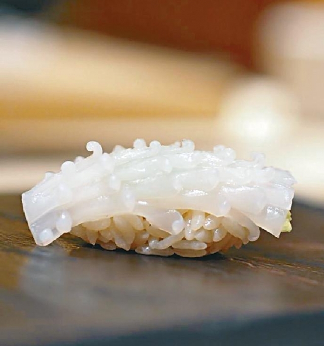 ■白魷魚壽司