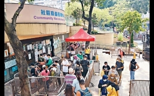 專家向接種加強劑「開綠燈」 高風險群組 優先打第三針