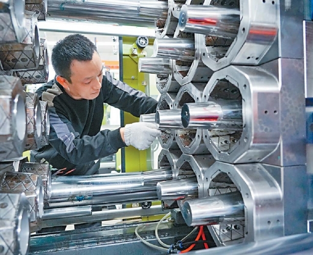 ■力勁科技為全球大型壓鑄機生產商，旗下客戶包括特斯拉和日本豐田等。