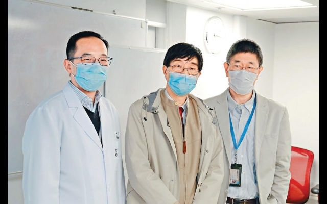 港大研兩患者發現 打復必泰可遏Omicron病情