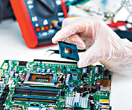 ■華虹半導體專注發展中低階芯片市場，擁有8英寸及12英寸晶圓廠生產線。p/　　