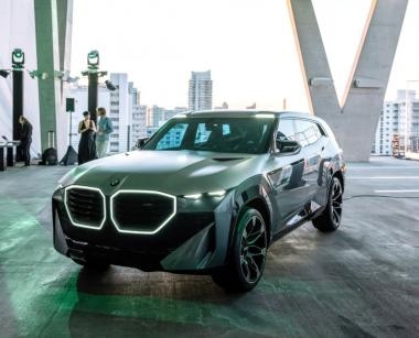 新車登場│BMW Concept XM落實2022年投產成M最速SUV 新車登場│BMW Concept XM落實2022年投產成M最速SUV